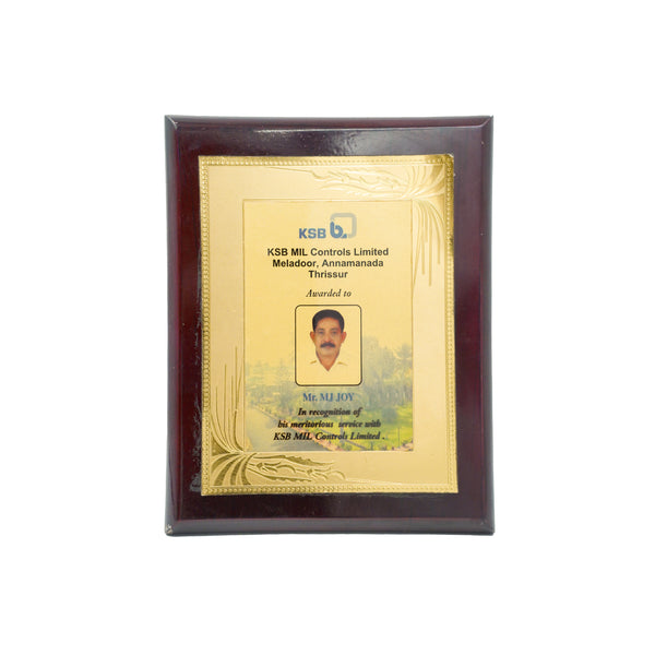 Antiqua wooden Tribute