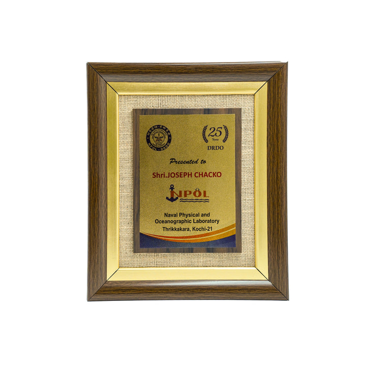 Momento Frame Design Grandeur Wooden Frame Memento – Petra Creations